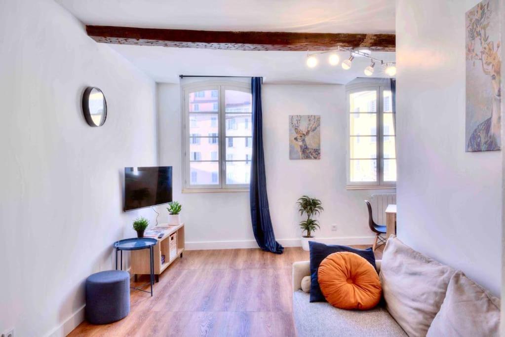 Appartamento  Quartier des arts   de vivre à la Toulonnaise Esterno foto